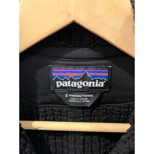 Patagonia sweater